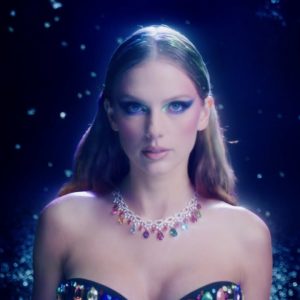 Taylor Swift - Bejeweled (Official Music Video)
