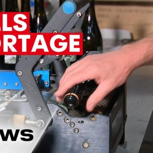 Frantic rush to approve working holiday visas to fill Australia's critical skills shortages | 7NEWS