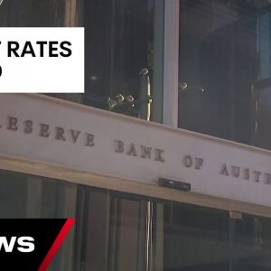 Interests rates on hold for a third consecutive month | 7NEWS