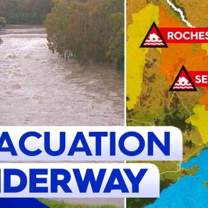 Orders for Victorian residents to evacuate homes over flooding | 9 News Australia