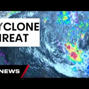 Tropical low gains strength in the Coral Sea posing Cyclone threat | 7 News Australia