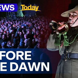 Anzac Day 2024: Thousands gather at first light for dawn services | 9 News Australia